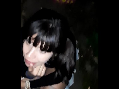 ❤️ На улици натечен пенис у замену за слаткише ❤❌ Порно код нас ﹏
