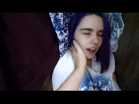 ❤️ Нашао сам своју сестру у орману и помогао јој да сврши ❤❌ Порно код нас ﹏